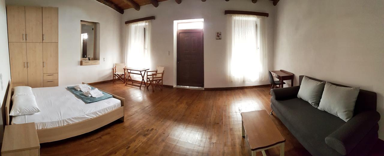 Keramoti Haven Guest House Bagian luar foto
